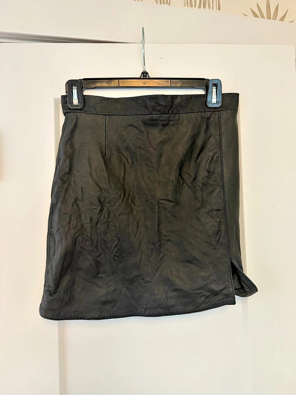 BB Dakota Black Mini Skirt